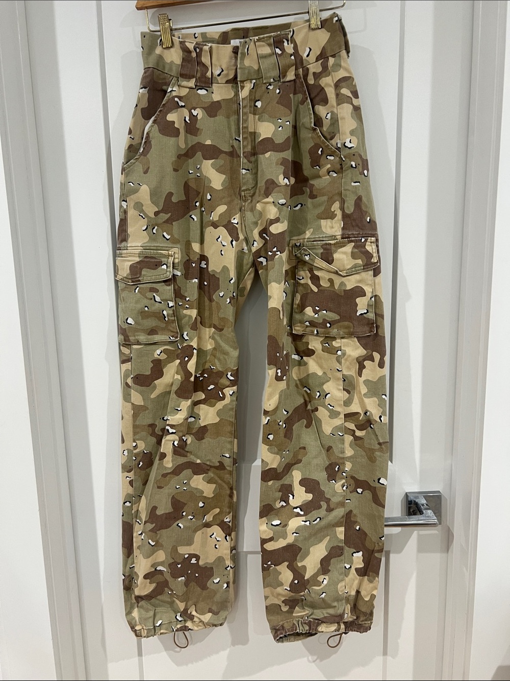 NXP Nena & Pasedena High-Rise Camo Cargo Jeans - Women's Beige/Olive Size EUR 29